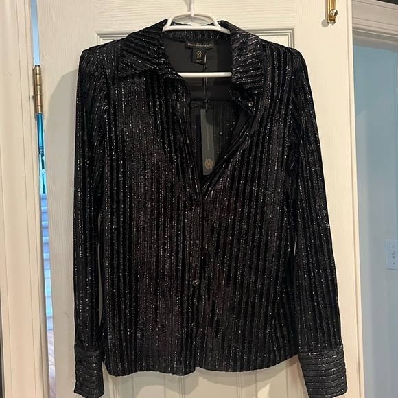 NWT House of Harlow Shimmer Velvet Button Down Shirt - Picture 1 of 5